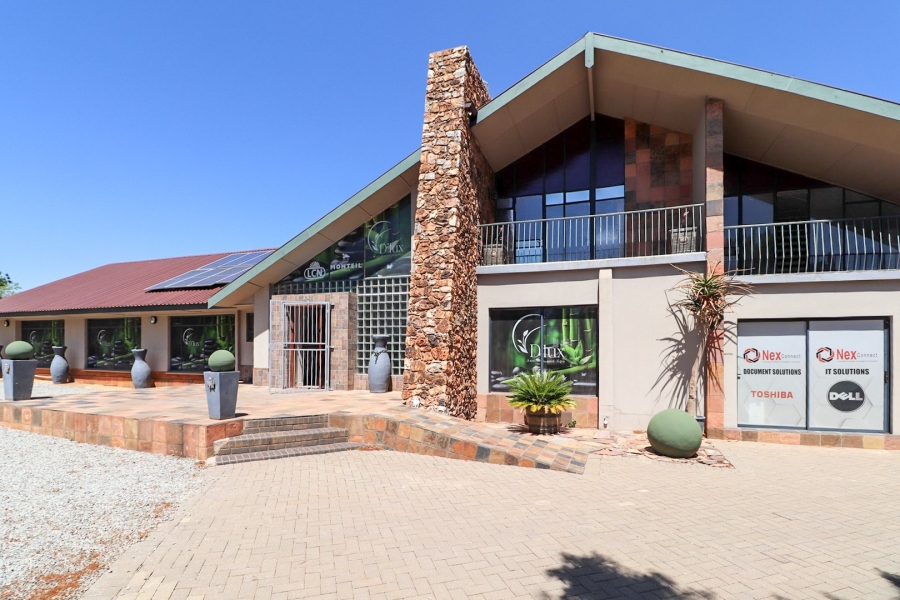 To Let commercial Property for Rent in Wilkoppies North West